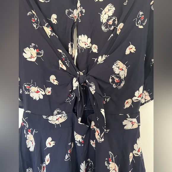 Urban Outfitters Romper - Picture 2 of 4